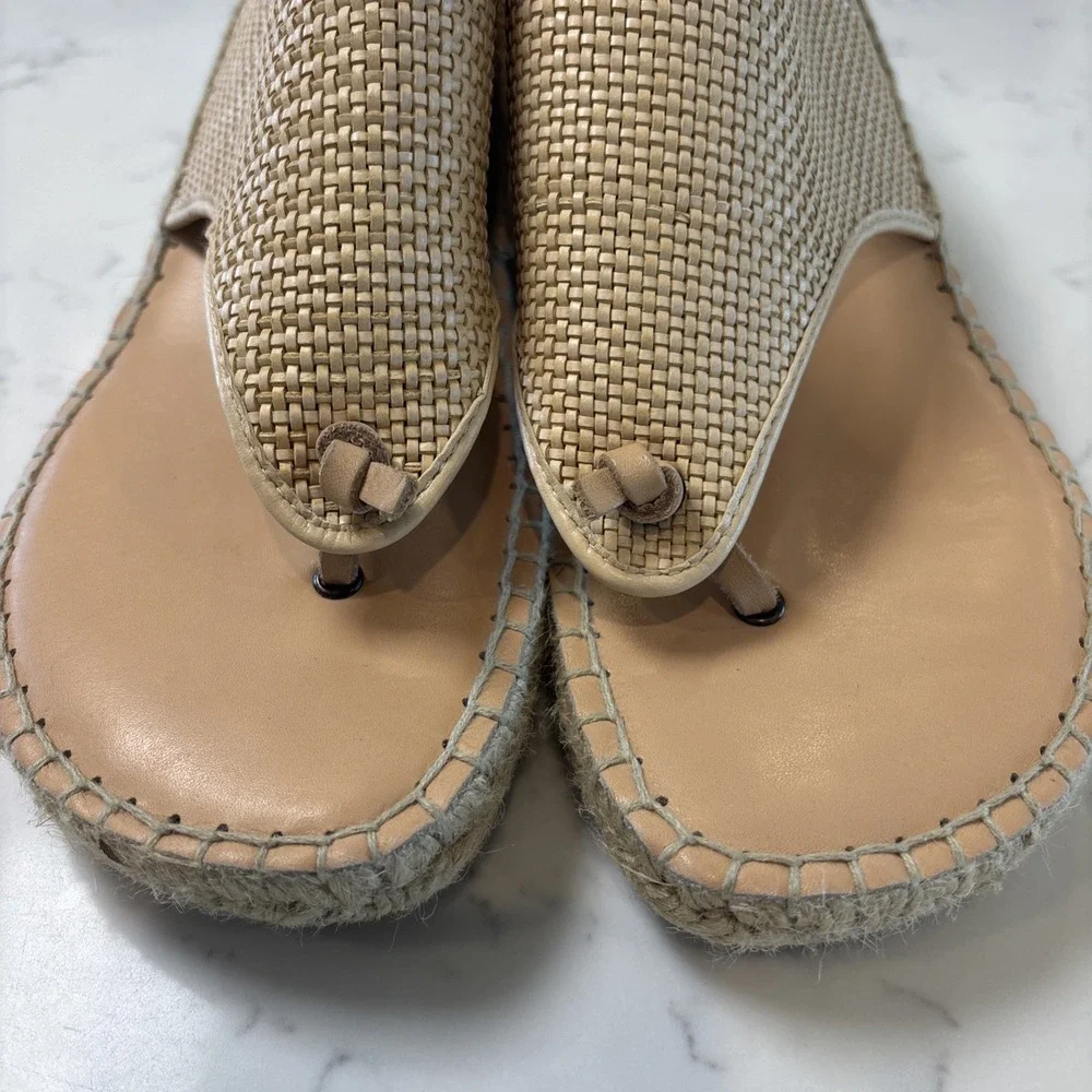 Andre Assous Sandals 41 US 10‎  Raffia Leather Thong Espadrille Wedge Spain